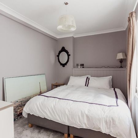 Apartament Charming & Beautiful 2 Bed Flat In Zone 1 Londyn Zewnętrze zdjęcie